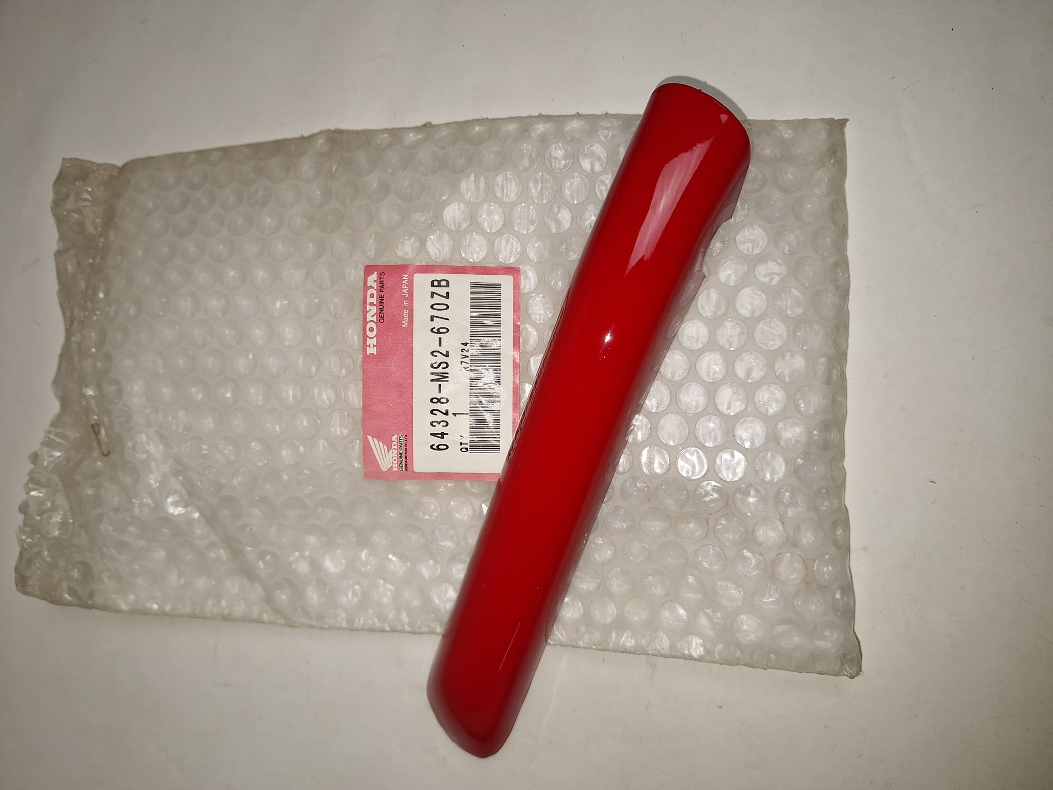 Picture of BUMPER,R.MI*R167*  64328-MS2-670ZB